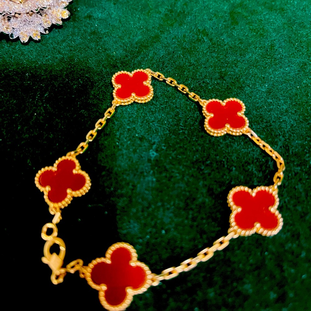 Van Cleef Arpel bracelet